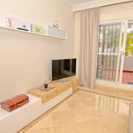 Calanova Ground Floor Apartment Appartamento Mijas